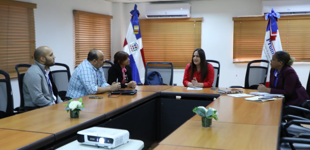 Subdirectora Tamara Vásquez celebra reunión NOBACI